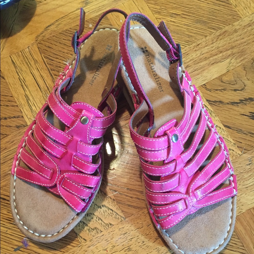 Naturalized sandal pink leather 8.5